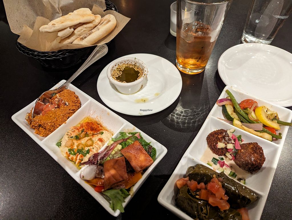 Sitti signature dishes Chicken Artichoke
Chicken Shawarma
Baba Ghanouj